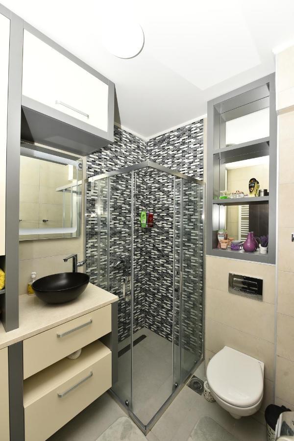 Grand Lux Apartman Чачак Экстерьер фото
